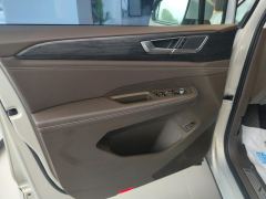 Volkswagen Viloran 330TSI Luxury Edition - ფოტო 12