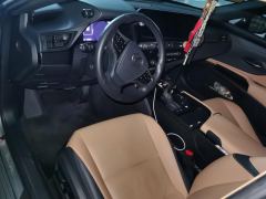 Lexus ES 300h Excellence Edition - фото 16