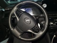 Lexus ES 300h Excellence Edition - фото 18