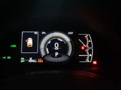 Lexus ES 300h Excellence Edition - фото 20