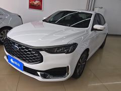 Ford Escort 1.5L Edition - photo 1