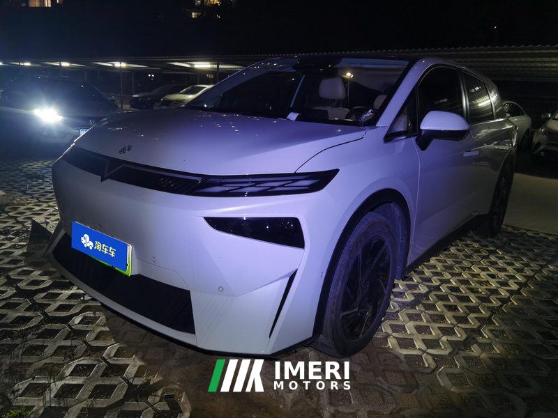 Chégan Venucia VX6 520 Max - car from China