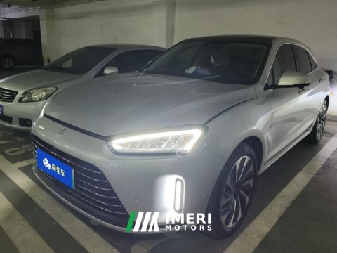 2022 AITO M5 EREV EditionAWD Edition - ავტომობილი ჩინეთიდან