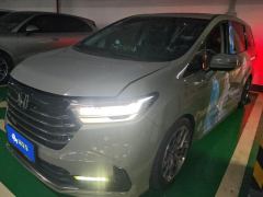 Honda Odyssey 2.0L Sharp Luxury Edition 7-seater - ფოტო 1