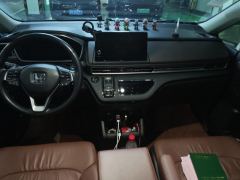 Honda Odyssey 2.0L Sharp Luxury Edition 7-seater - ფოტო 16