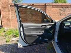 Toyota Camry 2.5G Luxury Edition - ფოტო 12