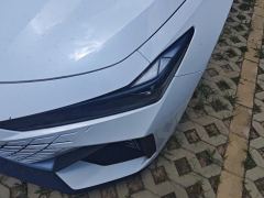 Changan UNI-V 1.5T Premium Version - фото 4