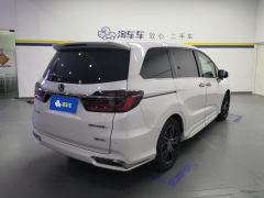 Honda Odyssey 2.0L Sharp Luxury Edition 7-seater - photo 2