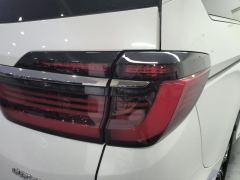 Honda Odyssey 2.0L Sharp Luxury Edition 7-seater - photo 5