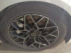 Zeekr 001 705km AWD YOU Version - ფოტო 6