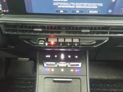 Lincoln Adventurer 2.0T AWD Zunyue Edition - ფოტო 19