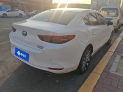 Mazda 3 2.0L Edition - фото 2