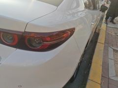 Mazda 3 2.0L Edition - фото 5