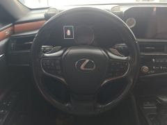 Lexus ES 200 CVT Elite Edition - photo 18