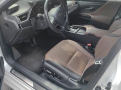 Lexus ES 200 Excellence Edition - фото 14