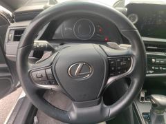 Lexus ES 200 Excellence Edition - фото 18
