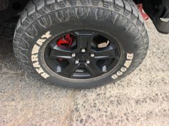 Jeep Wrangler 2.0T Sahara Edition - photo 6