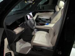 Zeekr 009 740km Edition 7 - ფოტო 14
