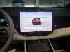 Zeekr 009 740km Edition 7 - ფოტო 17