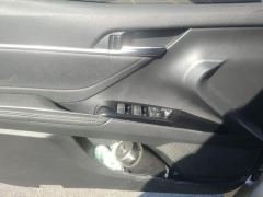 Toyota Camry 2.5G Luxury Edition - ფოტო 12