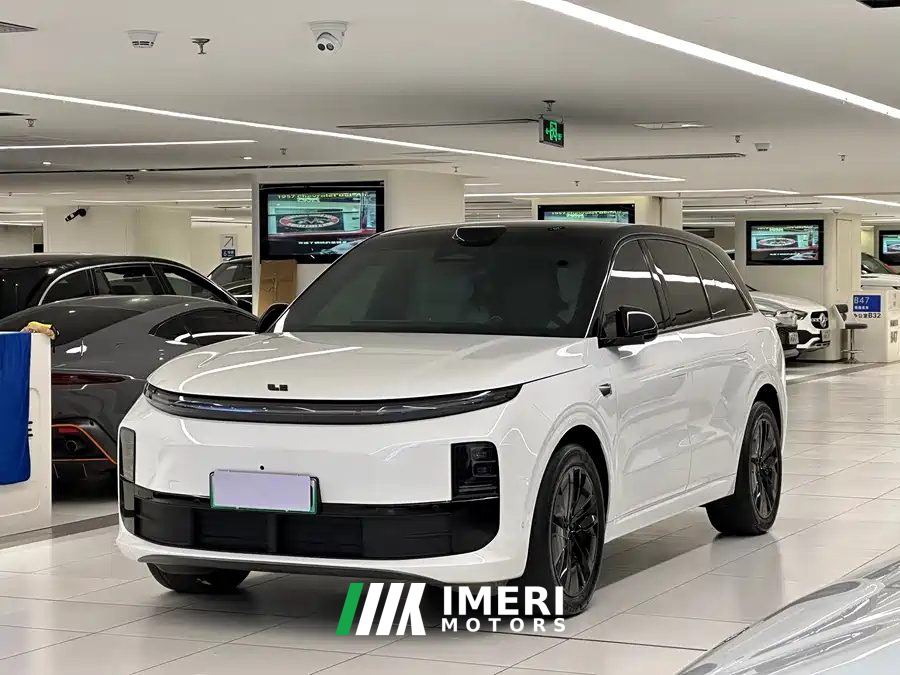 Li Auto L6 Pro - ავტომობილი ჩინეთიდან