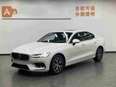 Volvo S60 B5 Smart Sport Edition - ფოტო 1