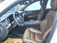 Volvo XC60 B5 AWD Smart Remote Luxury Edition - фото 3