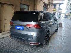 Roewe iMAX8 2.0T Supreme Edition - ფოტო 2