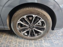 Roewe iMAX8 2.0T Supreme Edition - ფოტო 6