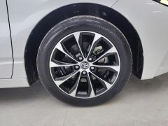 Toyota Avalon 2.5L Automatic Luxury Edition - photo 6