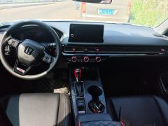 Honda Civic 240TURBO CVT Dynamic Edition - ფოტო 16