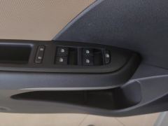 Chevrolet Monza 320 Edition - фото 13