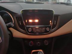 Chevrolet Monza 320 Edition - фото 17