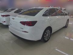 Chevrolet Monza 320 Edition - фото 2