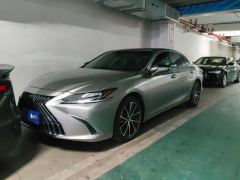 Lexus ES 300h Premium Edition - ფოტო 3