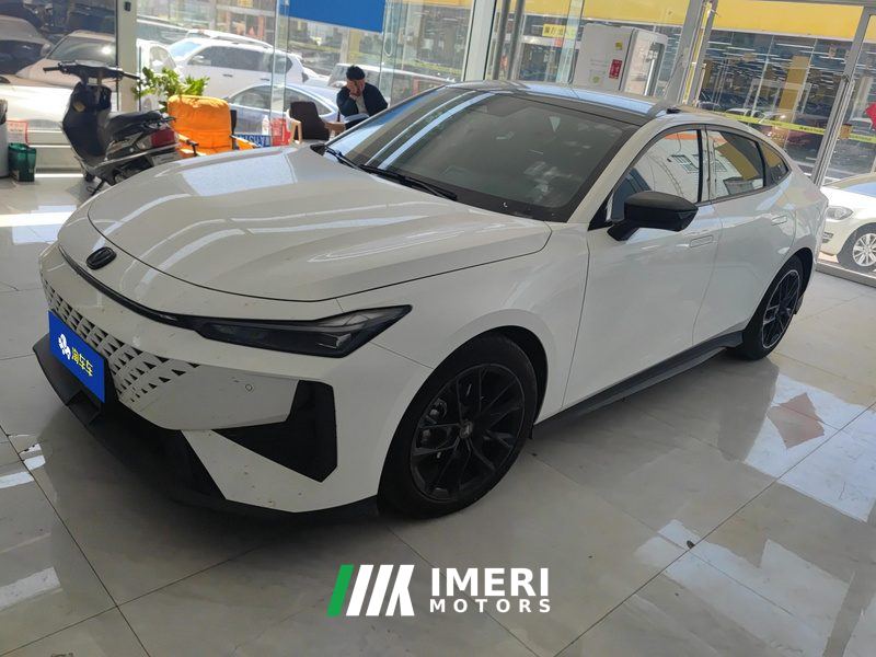 Changan UNI-V 1.5T Premium - car from China