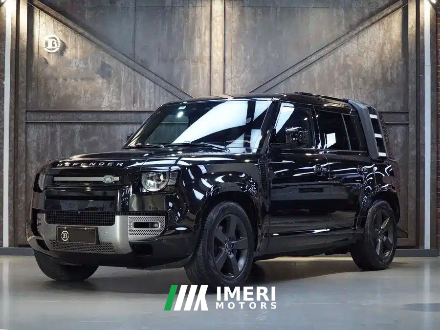 Land Rover Defender 110 3.0T P400 Dark Edition