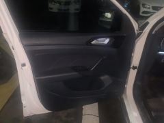 Volkswagen Tharu Advanced 300TSI Enjoy Edition - photo 12