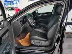 Volkswagen Passat 330TSI Luxury Edition - photo 14