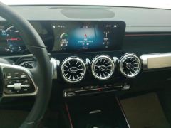 Mercedes-Benz GLB 220 4MATIC - ფოტო 17