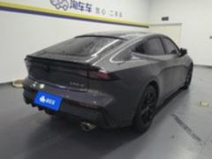 Changan UNI-V 1.5T Premium Version - ფოტო 2