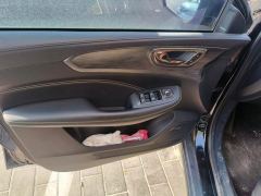 Roewe RX5 PLUS 300TGI AliLuxury Edition - ფოტო 12