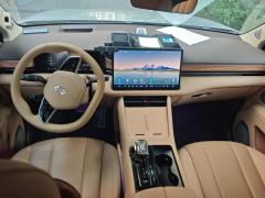 AITO HarmonyOS Intelligent Mobility M7 1.5T 240km Rear-wheel drive PLUS Version 5-seater - фото 16