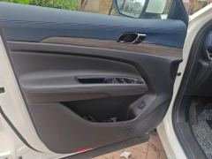 Ford Equator Sport EcoBoost 170 Supreme Executive Edition PLUS - ფოტო 12