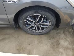 BYD Qin PLUS DM-i 120km Flagship - ფოტო 6