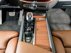 Volvo XC60 B5 AWD Smart Luxury Edition - фото 3