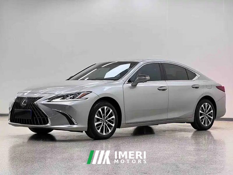 Lexus ES 200 Premium Edition