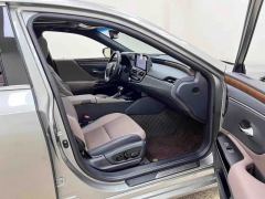 Lexus ES 200 Premium Edition - photo 10