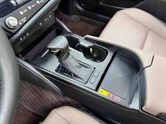 Lexus ES 200 Premium Edition - photo 9