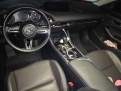 Mazda3 Axela 2.0L Automatic Premium Edition - фото 16